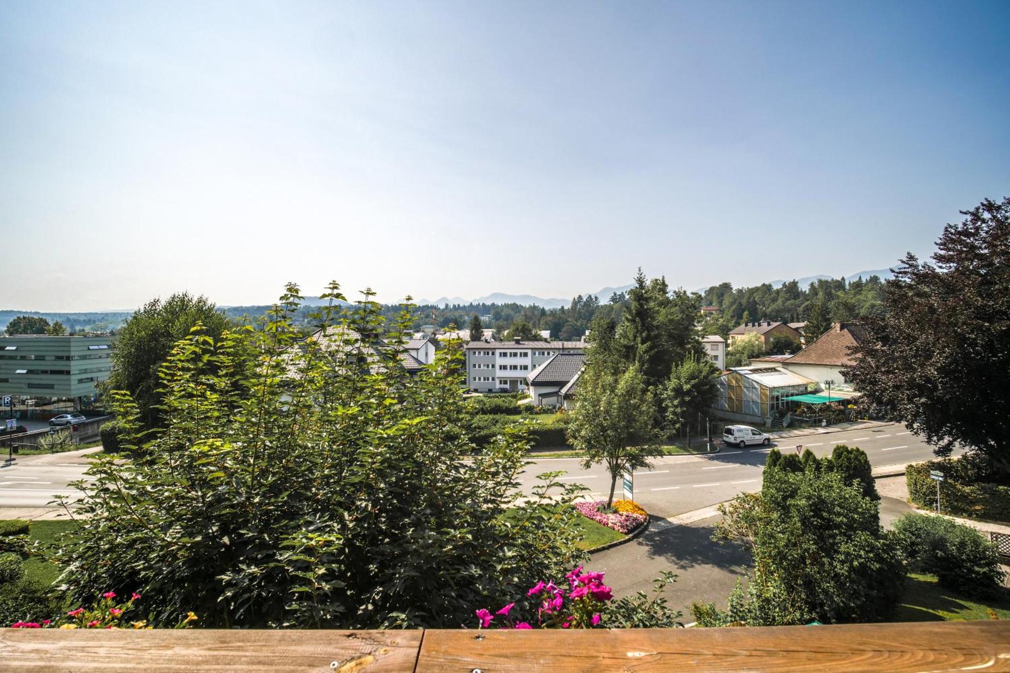 Hotel Karntnerhof Velden By S4Y Velden am Wörthersee Exterior foto